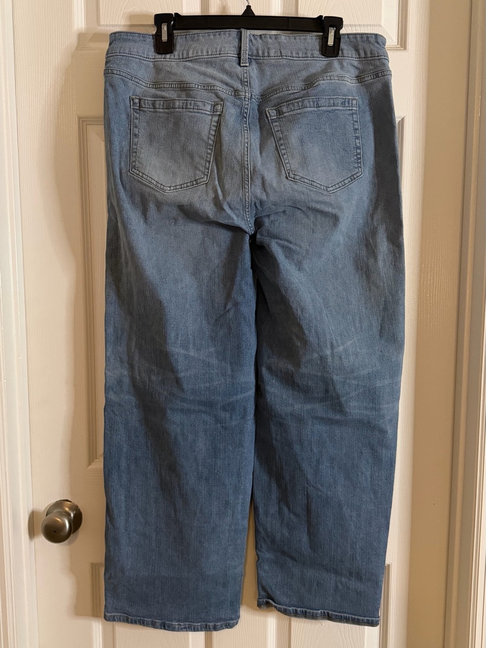 torrid Light Blue Wide Leg Jeans - Picture 2 of 3